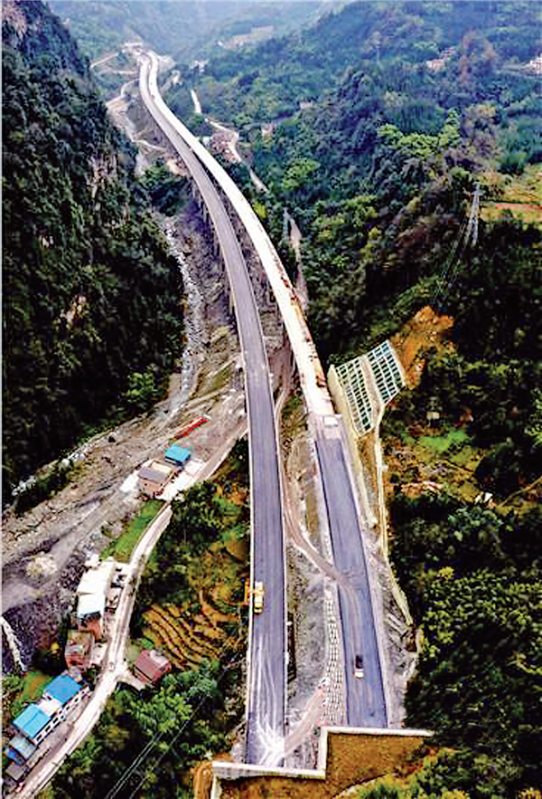 pic0.jpg